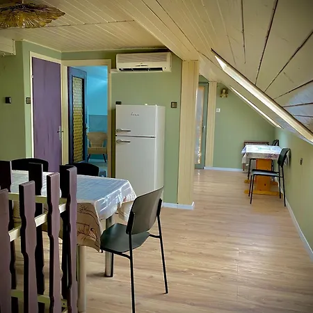 Tornacos Vendeghaz Apartment